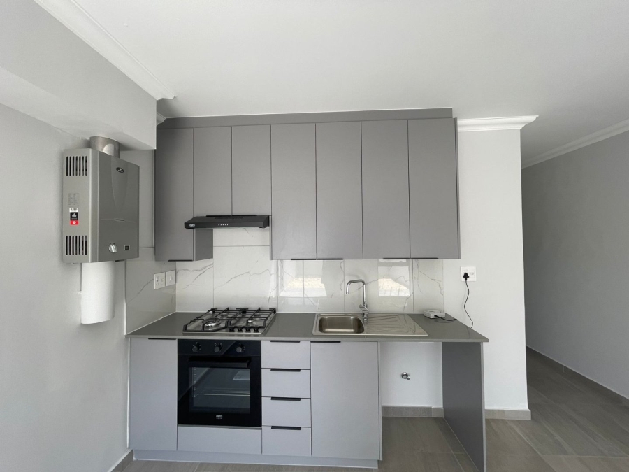 1 Bedroom Property for Sale in Table View Western Cape